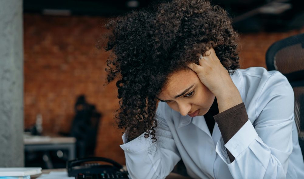 Emoções na Gestão de Mudanças: Como Lidar com Resistências