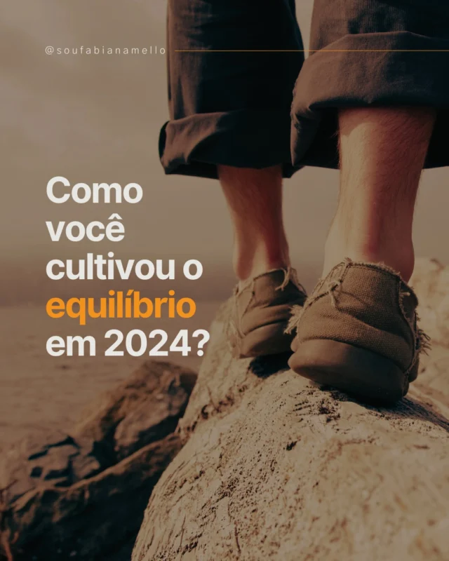 Como você cultivou o equilíbrio em 2024? ⚖️

✨ Equilíbrio não é sobre perfeição, mas sobre priorizar o que importa. É encontrar harmonia entre os diferentes âmbitos da vida e nossos valores.

🌟 Perguntas para reflexão:
1️⃣ Onde você encontrou equilíbrio na sua rotina este ano?
2️⃣ Que áreas da sua vida ainda precisam de mais atenção?
3️⃣ Como pequenos ajustes podem trazer mais harmonia?

🌱 Ação prática para hoje:
Faça uma lista com três coisas simples que trazem equilíbrio para você (ex: pausas, conversas, lazer).
Escolha uma delas e inclua no seu dia ao longo da semana.

📌 Compartilhe: O que te ajuda a manter o equilíbrio na sua jornada? 🌱

#advento #LiderançaQueTransforma #Equilíbrio #Propósito #Reflexão